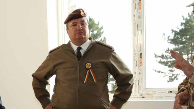 În slujba țării, de Nicolae Ciucă